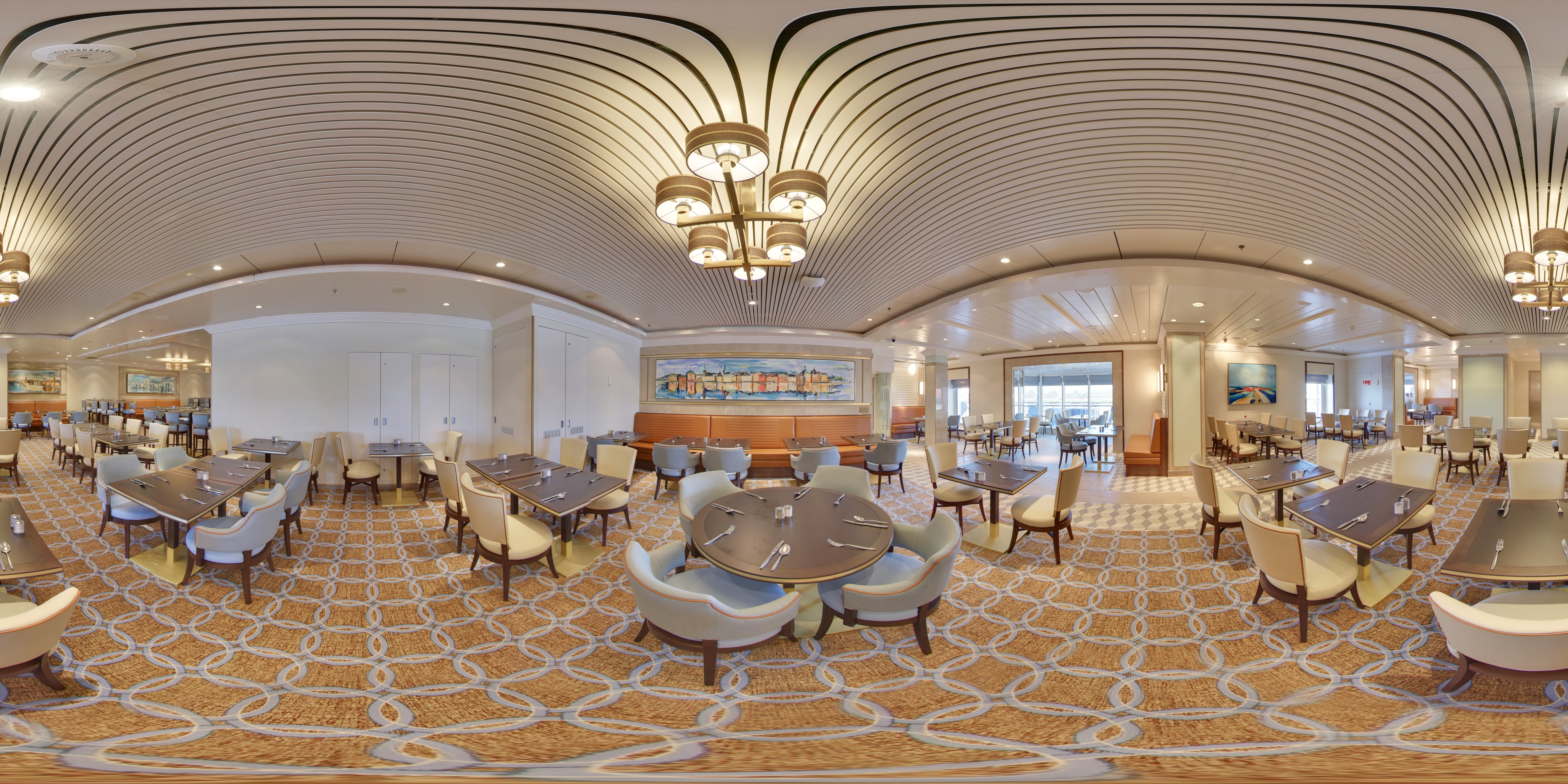 Cunard - Queen Mary 2 - King's Court.jpg